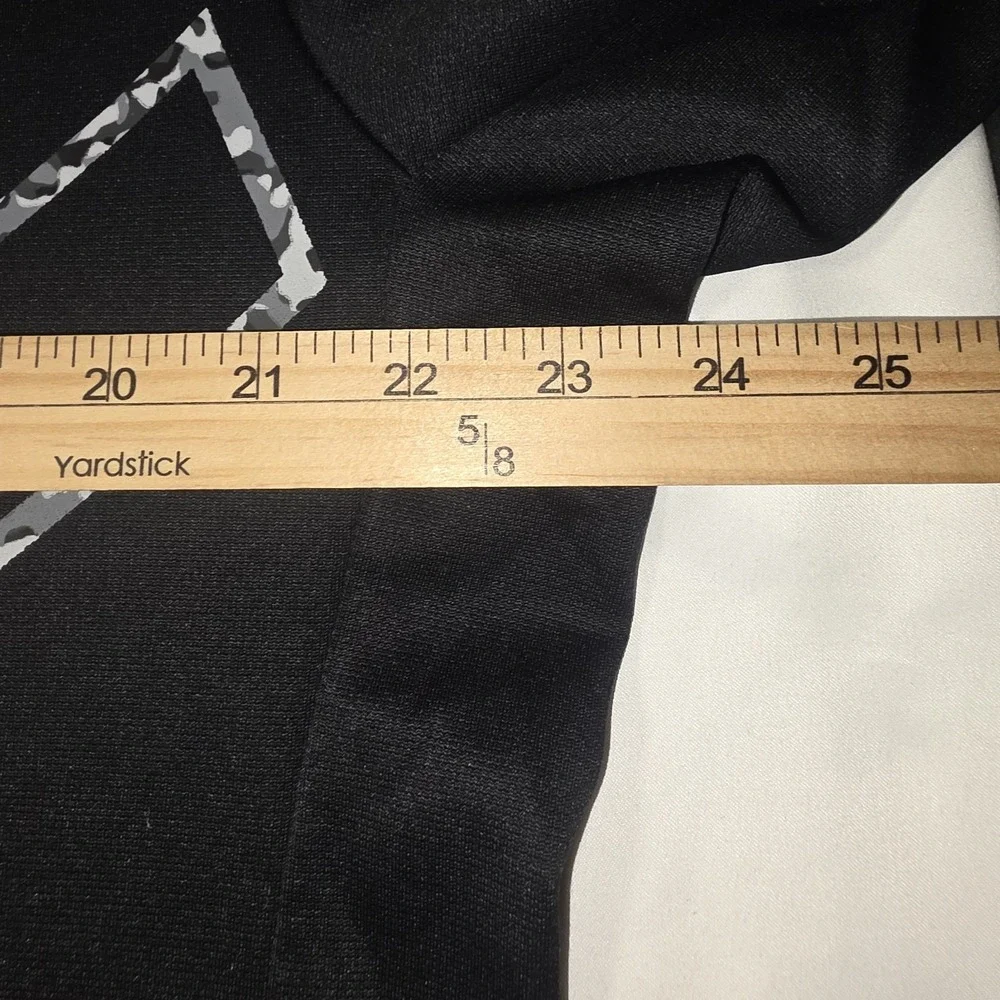 Nike Men's Black Pullover Hoodie with Diagonal Logo - Picture 5 of 8